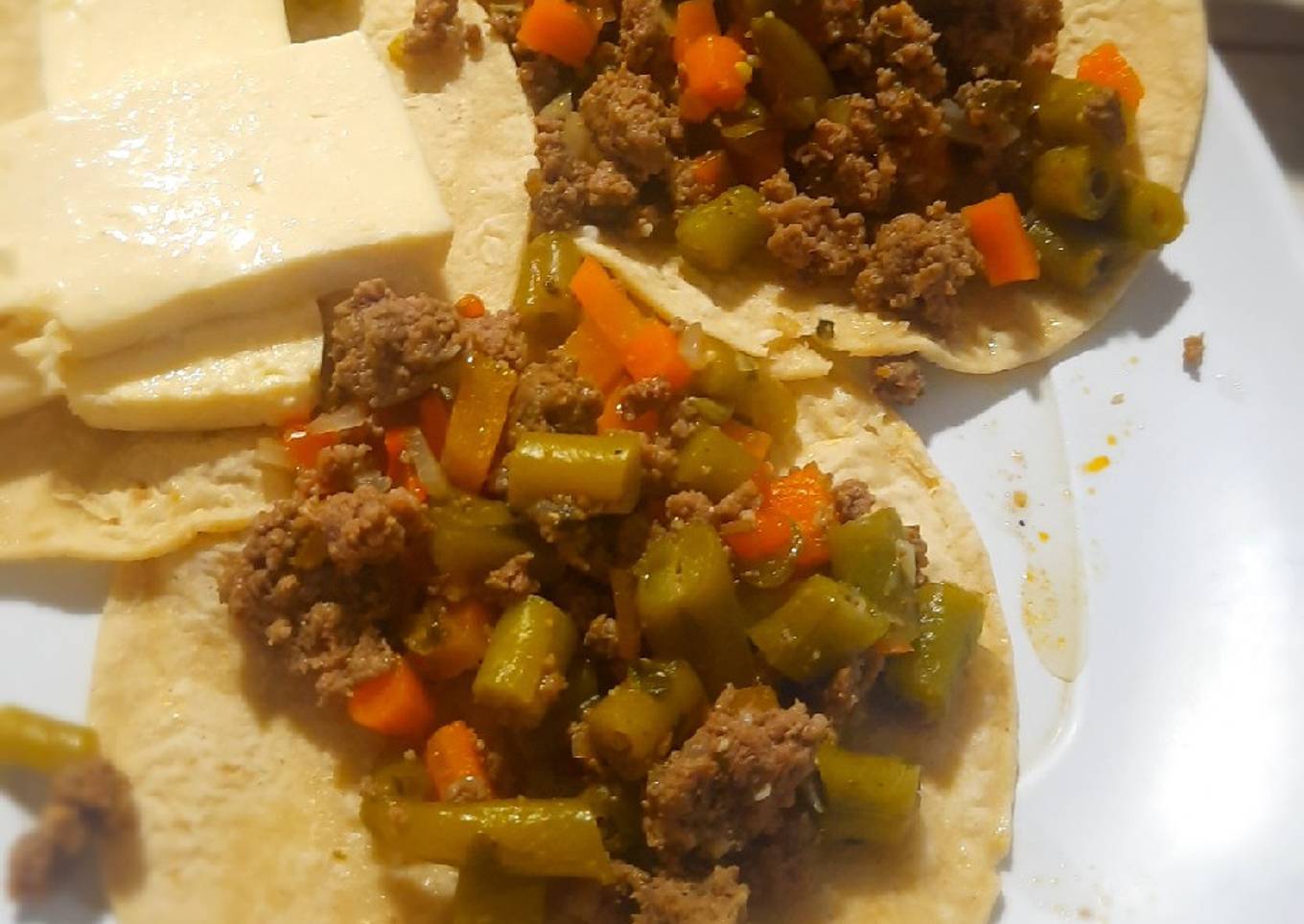 Picadillo de vainica y zanahoria con carne molida