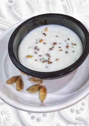 A picture of Shrikhand.