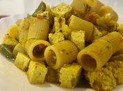Una foto di tofu al curry