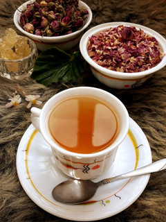 عکسی از دستور دمنوش گل محمدی