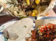 Una foto de burritos de cerdo