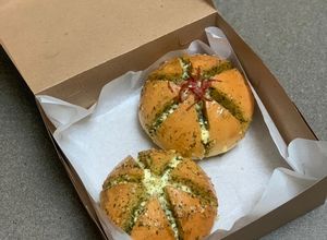 Foto resep Korean garlic cheese bread