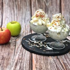 A picture of Yummy Apple dessert.