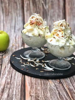 A picture of Yummy Apple dessert.