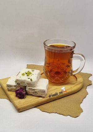 عکسی از دستور چای کاراملی ادویه ای☕️