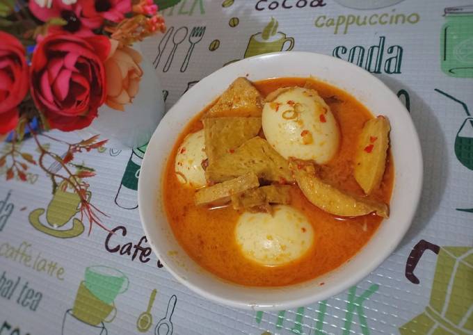 Resep praktis bikin Sayur tahu telur kuah santan  sedap