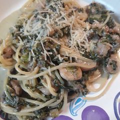 A picture of Shrimp and Kale Pasta.