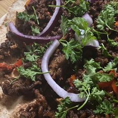 A picture of LAHMACUN (Turkish Pizza).