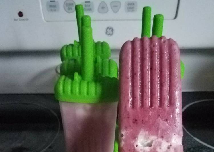 Recipe of Any-night-of-the-week Smoothie pops