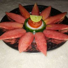 A picture of Sunflower salad.