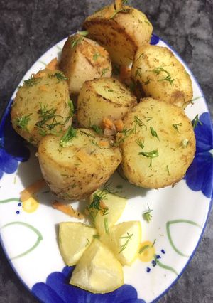 A picture of Roasted potatoes.