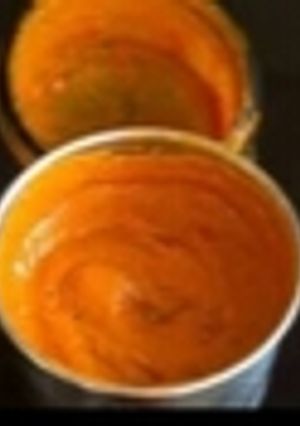 A picture of Red chutney.