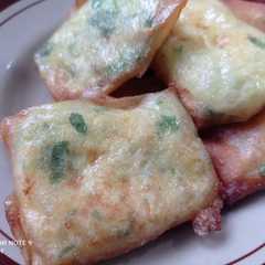 รูปของ Martabak telor isi kol