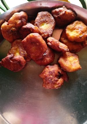 আলু ও ডিমের বড়া (aloo o dimer bora recipe in Bengali) রেসিপির প্রধান ছবি