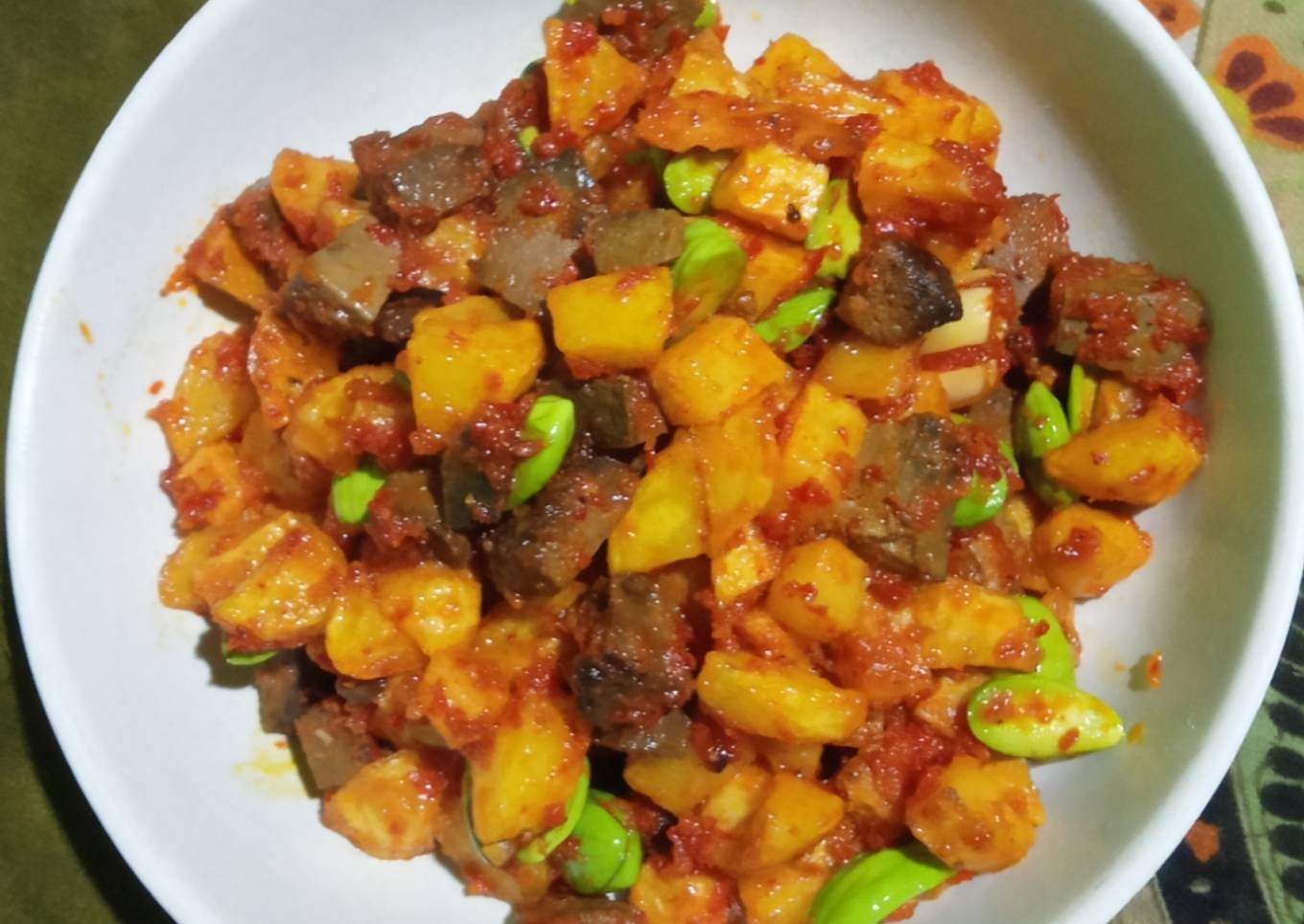 Sambel goreng kentang ati ala akuh