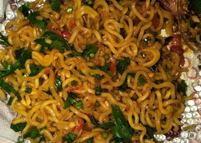 Mie Goreng Pedas Huhahuha