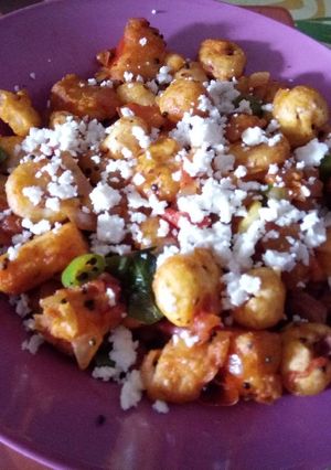 A picture of Paneer makhana bhurji.