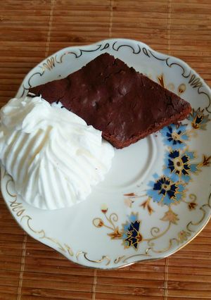 Brownie citromhabos krémmel recept fotója
