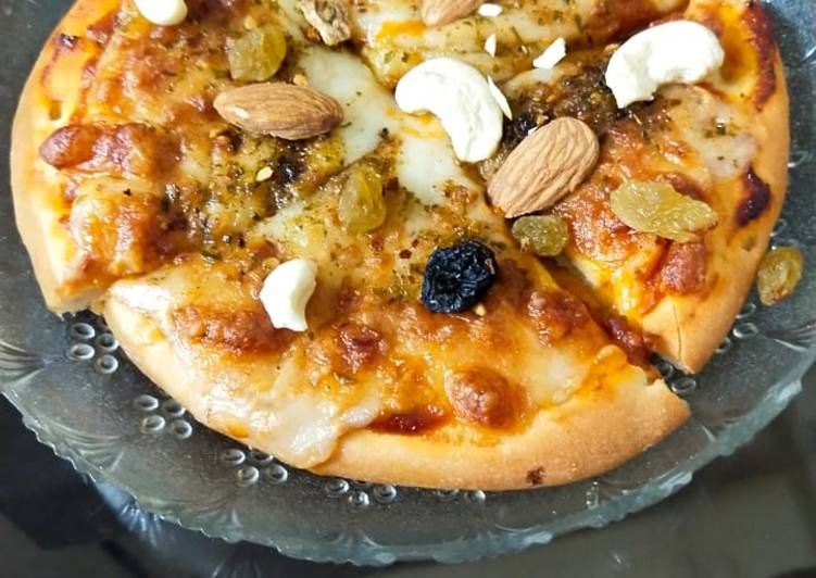 Dry fruits pizza
