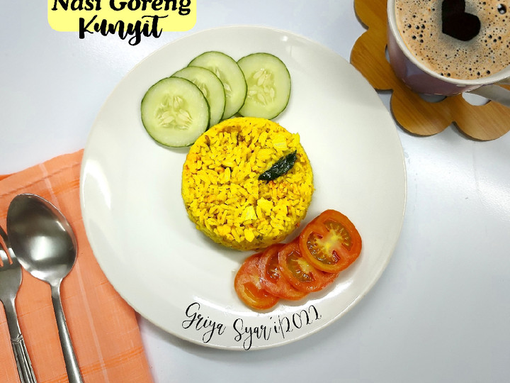 Langkah Mudah untuk Membuat Nasi Goreng Kunyit Anti Gagal