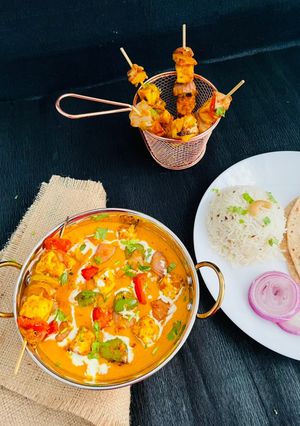 A picture of Paneer Tikka Masala.
