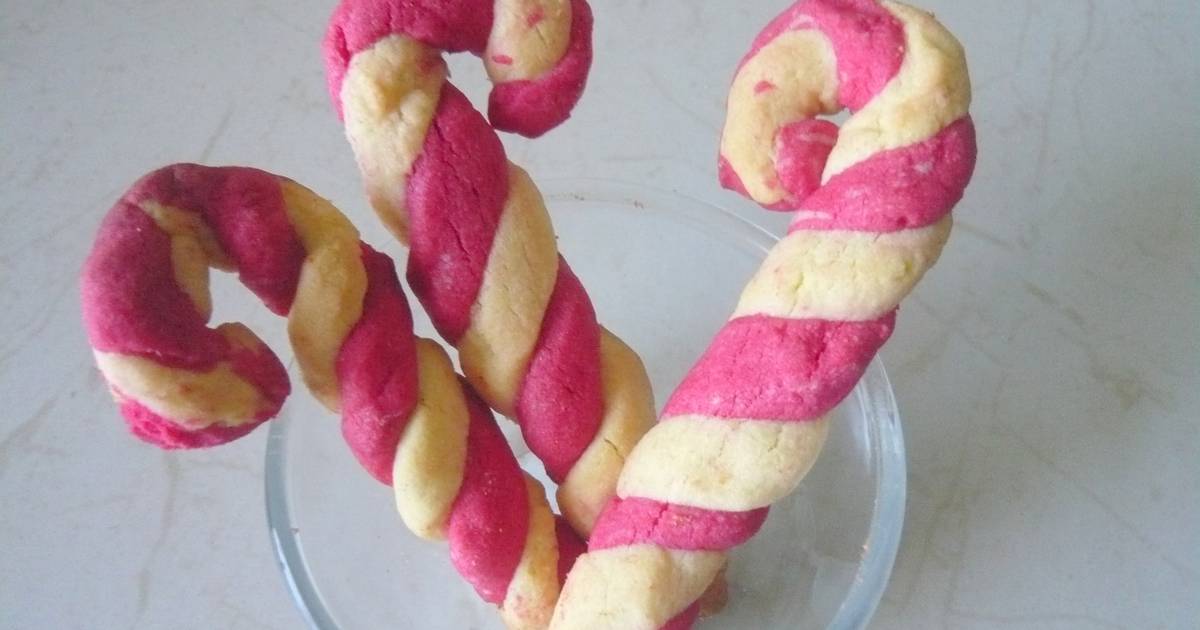 Candy cane butter cookies Recipe by Sunanda Sharma Cookpad