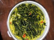 Gambar daun singkong bumbu kuning