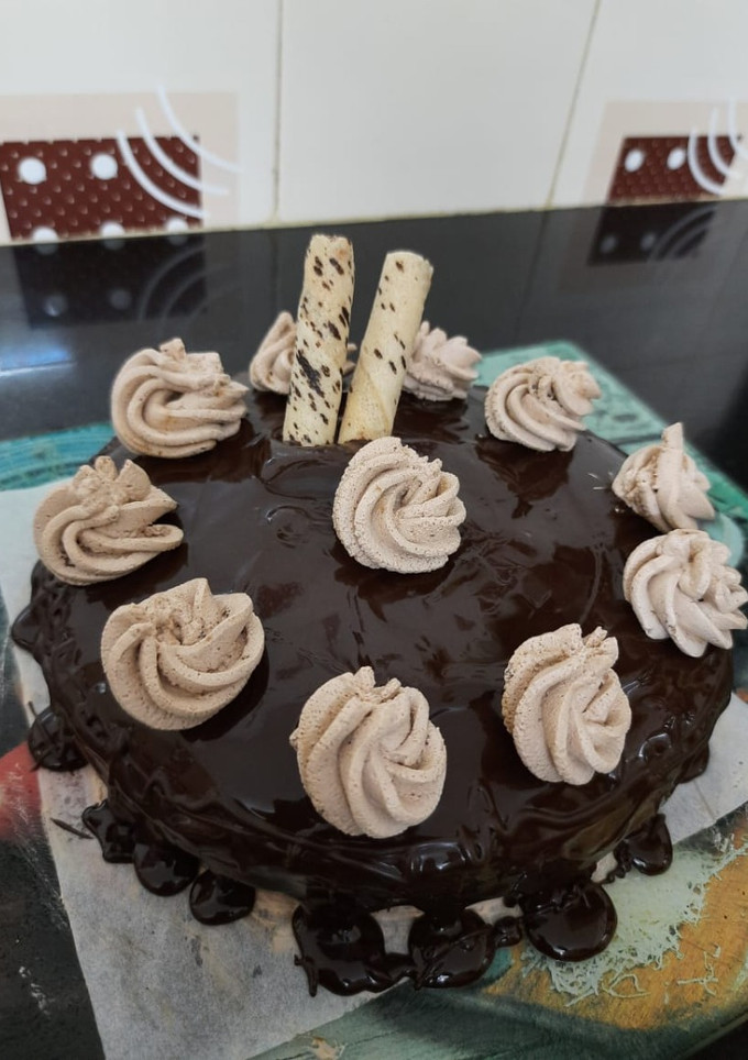 எக்ஸ்பிரஸோ சாக்லேட் கேக்(espresso chocolate cake recipe in tamil) செய்முறை முக்கிய புகைப்படம்