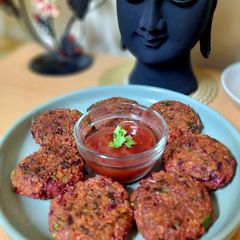 A picture of Capsicum Rice Tikki.