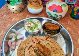 सत्तू का पराठा और रायता Sattu Paratha Aur Raita