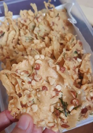 Foto resep Peyek kacang renyah gampil 😁 cukup tambahin maizena 🤫