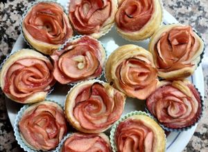 Una foto de Roses de Sant Jordi sense sucre