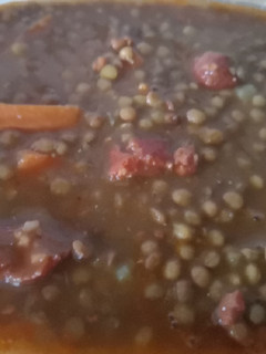 Una foto de Lentejas con chorizo a mi manera