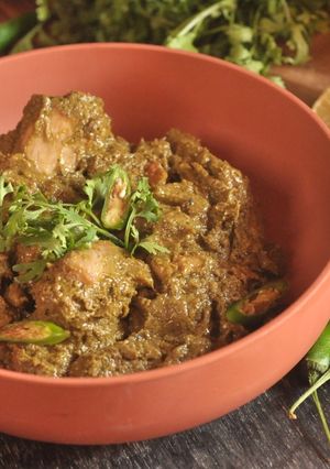 ধনিয়া মুরগী(dhaniya murgi recipe in Bengali) রেসিপির প্রধান ছবি