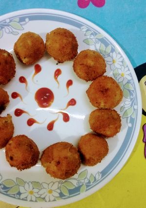 A picture of Poteto paneer balls.