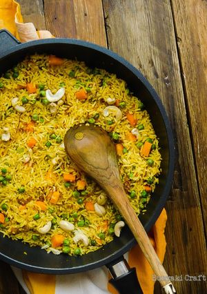 A picture of Vegetable Pulao.