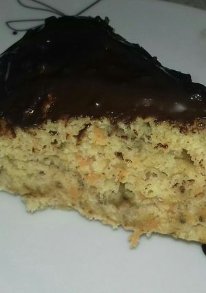 Una foto de Pastel zanahoria vegano