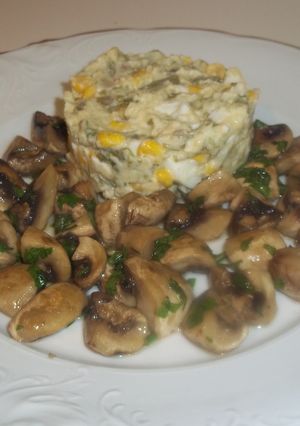 Foto principal de Champiñones salteados y ensaladilla de judías verdes con maíz