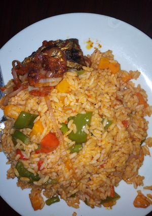 A picture of Jollof rice.