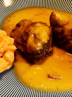 Una foto de Carrilleras en salsa con puré cremoso de boniato 🍠🍂🍠