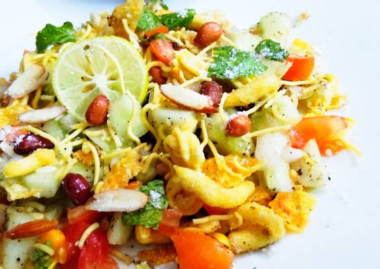 Simple Way to Make Favorite Bhel Puri