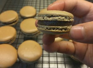Foto resep Mocha Macaroons with Chocolate ganache fillings