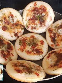 मीनी उत्तपम (Mini uttapam recipe in Hindi) रेसिपी मुख्य फोटो