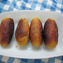 A picture of Unnakaya.