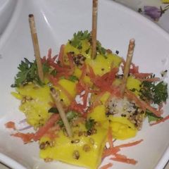A picture of Khandvi.