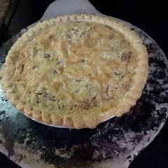 A picture of Kentucky Derby Pie.