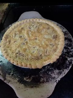 A picture of Kentucky Derby Pie.