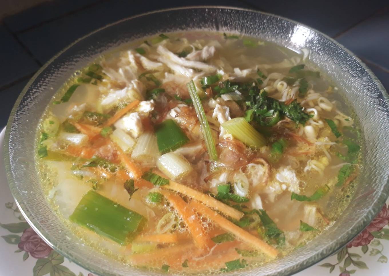 Soto kuah kuning kental buket banget