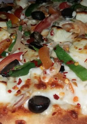 A picture of Cheese pizza.