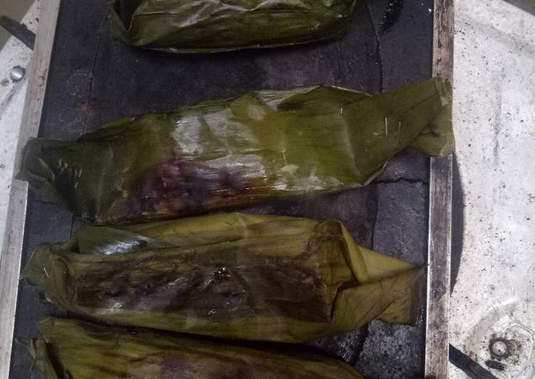 Pepes Ikan Teri Basah